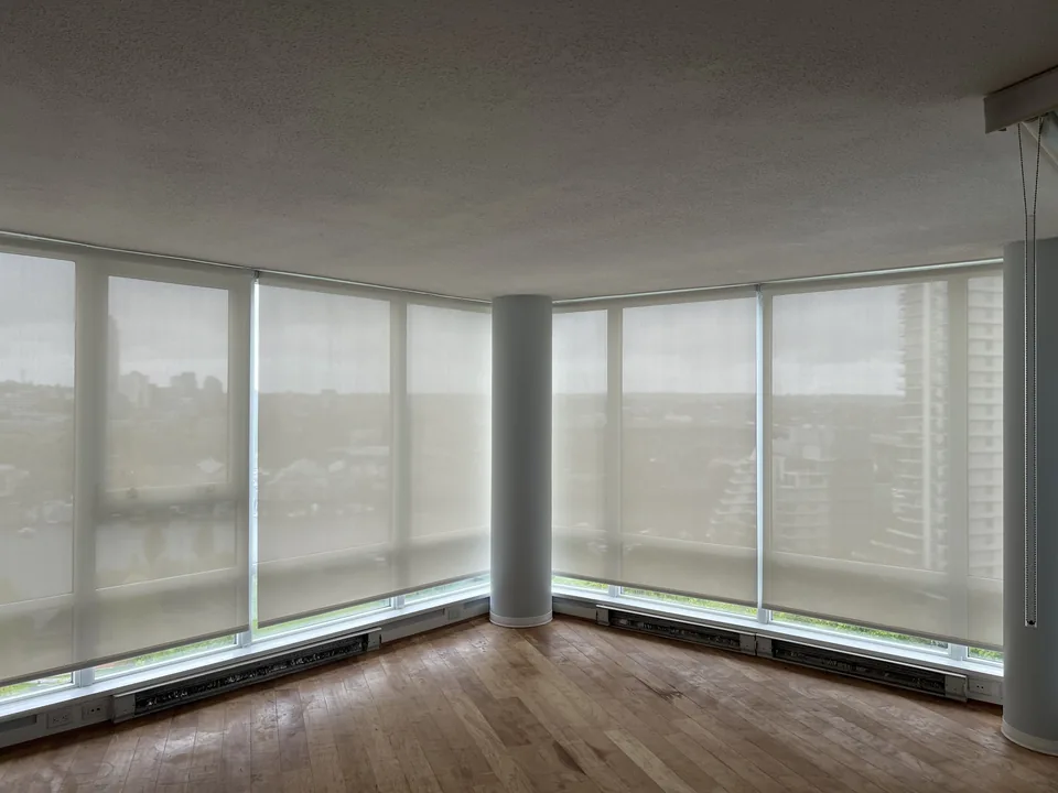 A coordinated corner of windows